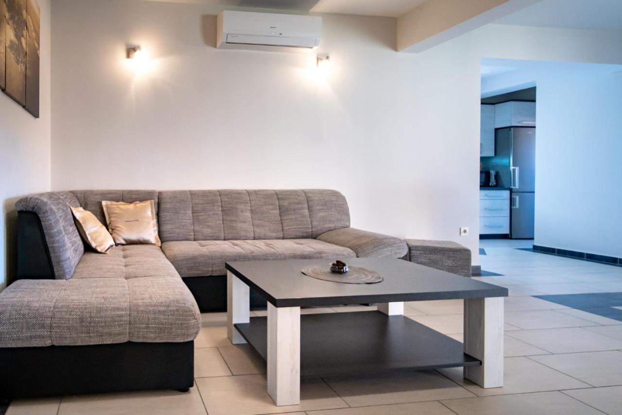 Mistral Apartments Lopar Exterior foto