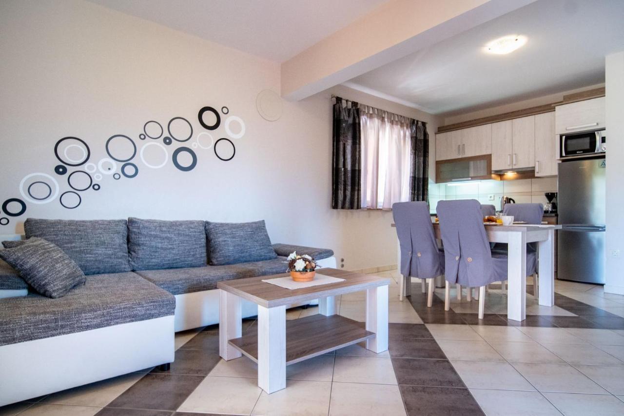 Mistral Apartments Lopar Exterior foto
